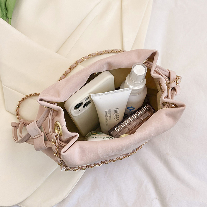 少女心桃粉斜挎水桶包女2024新款高颜值抽绳链条单肩包百搭小包包,淘宝优惠券,粉丝福利购,淘宝优惠卷