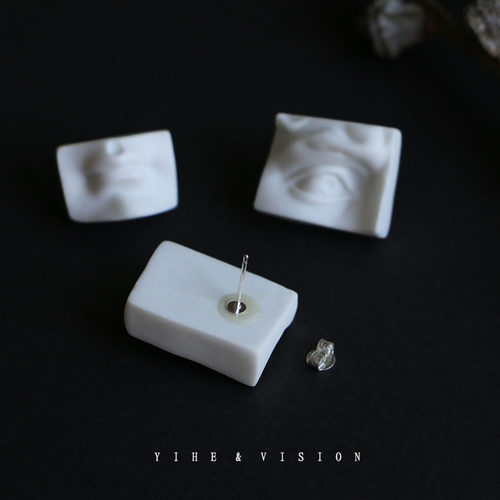 YIHE【三官】眼耳口系列个性小众陶瓷925银耳钉耳夹饰品 - 图1
