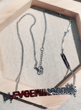 INS网红热卖款字母钛钢白金色