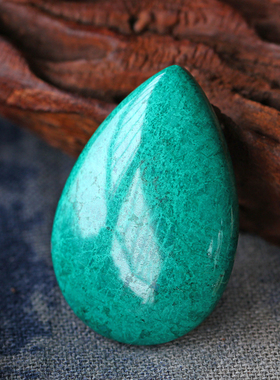 蓝绿色水滴状复古一物一图吊坠