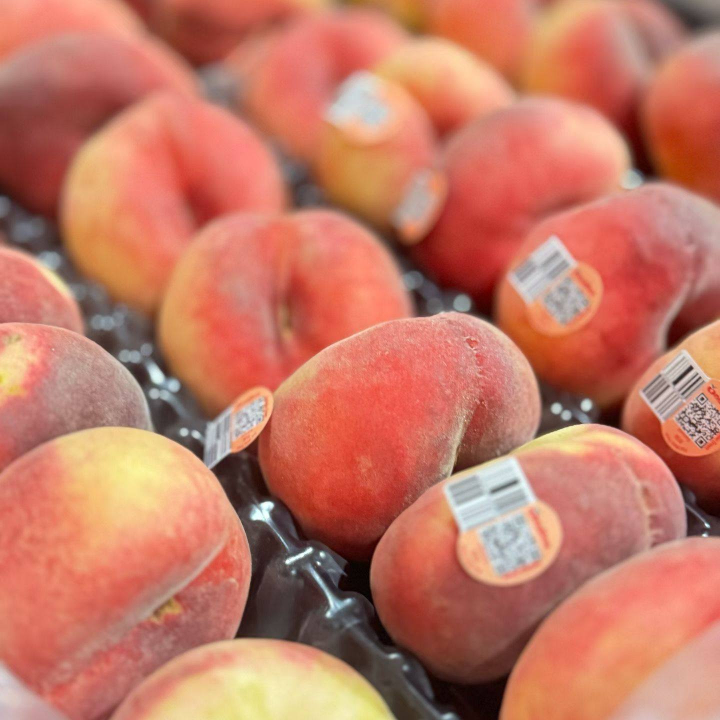 现货空运澳洲进口蟠桃毛桃新鲜水果桃子时令新鲜水果桃香浓郁,淘宝优惠券,粉丝福利购,淘宝优惠卷