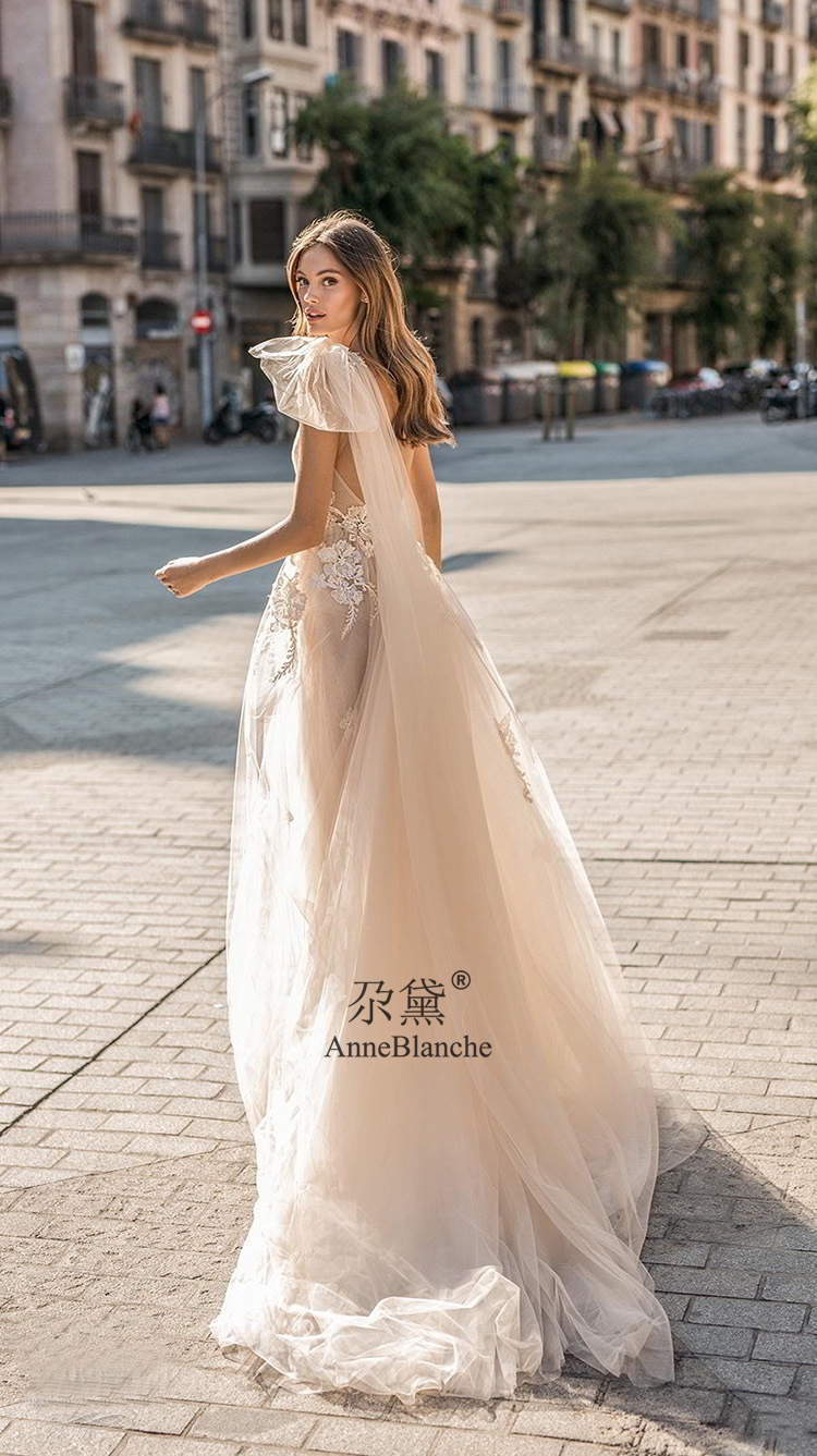 Three dimensional lace one-shoulder bag, street garden lights for bride, wedding dress, European style, lace dress, flowered Three dimensional lace one-shoulder bag, street garden lights for bride, wedding dress, European style, lace dress, flowered