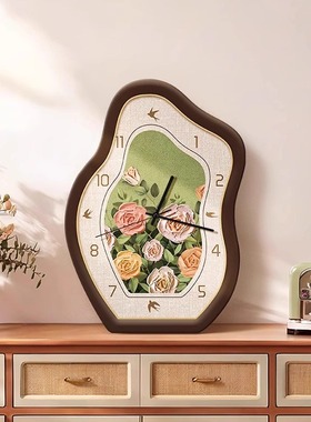 玫瑰花卉中古风桌面时钟摆台
