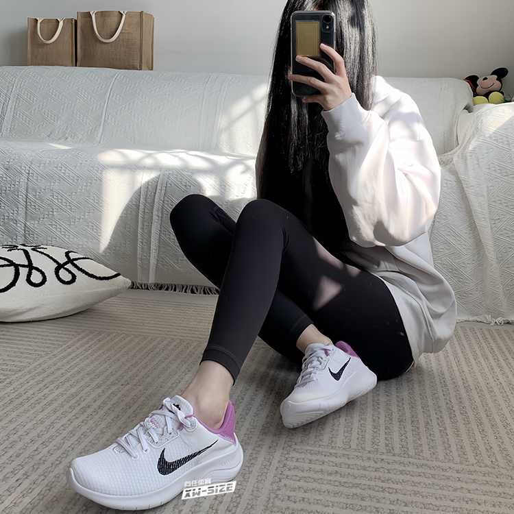 向往体育 Nike/耐克 Flex Experience11女子透气运动鞋DD9283-103 - 图1