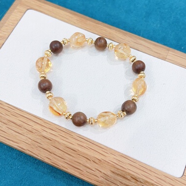 天然黄水晶老山檀镀金手链女款