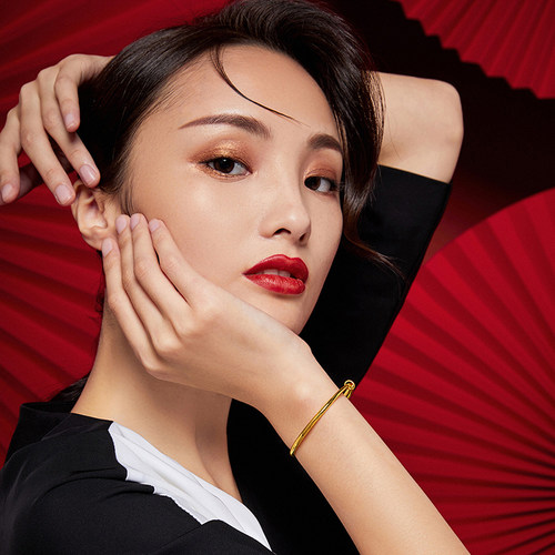 周大生黄金手镯女足金光面素圈推拉手饰手环金镯子生日礼物送女友 - 图2