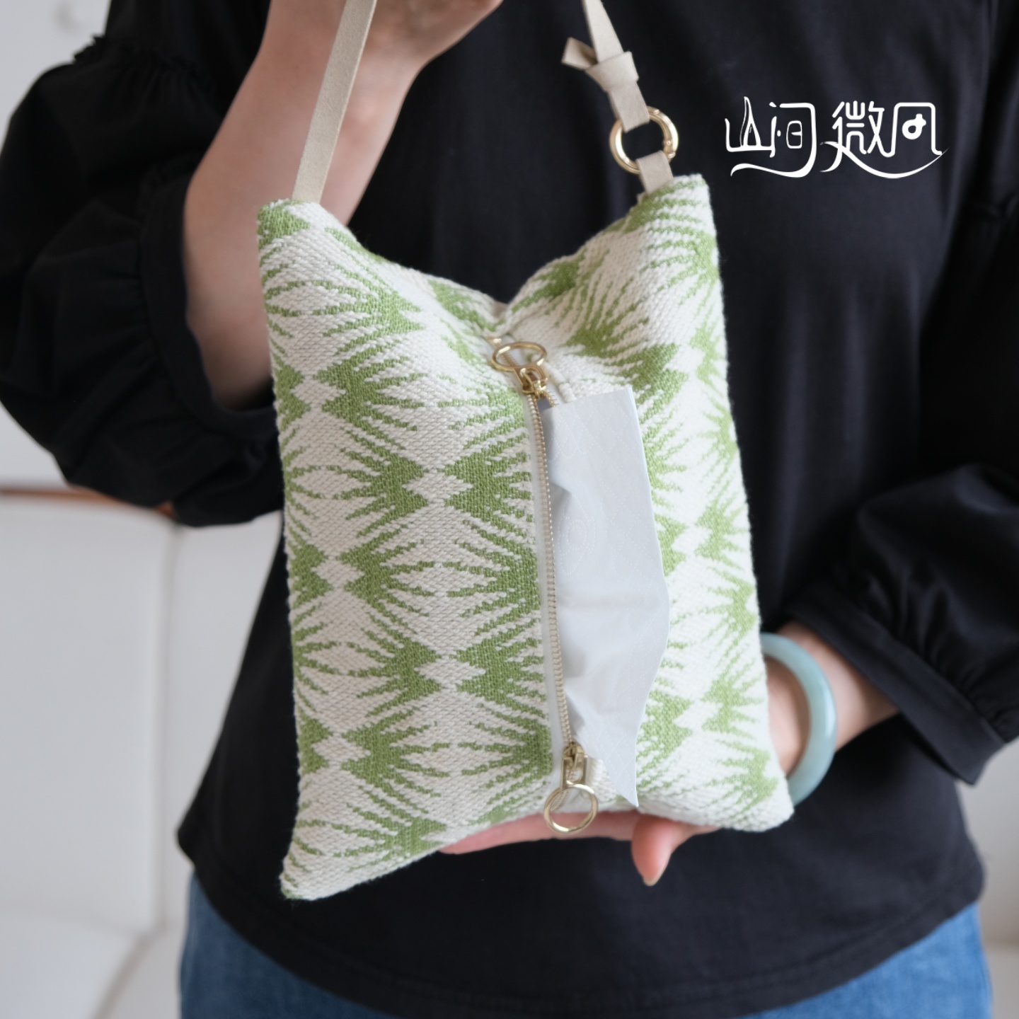 可悬挂式纸巾盒纯棉纸巾套化妆包车载汽车用椅背可挂抽纸收纳袋 - 图3