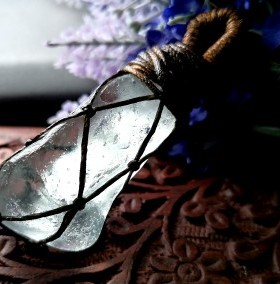 原石手工编织腊绳吊坠