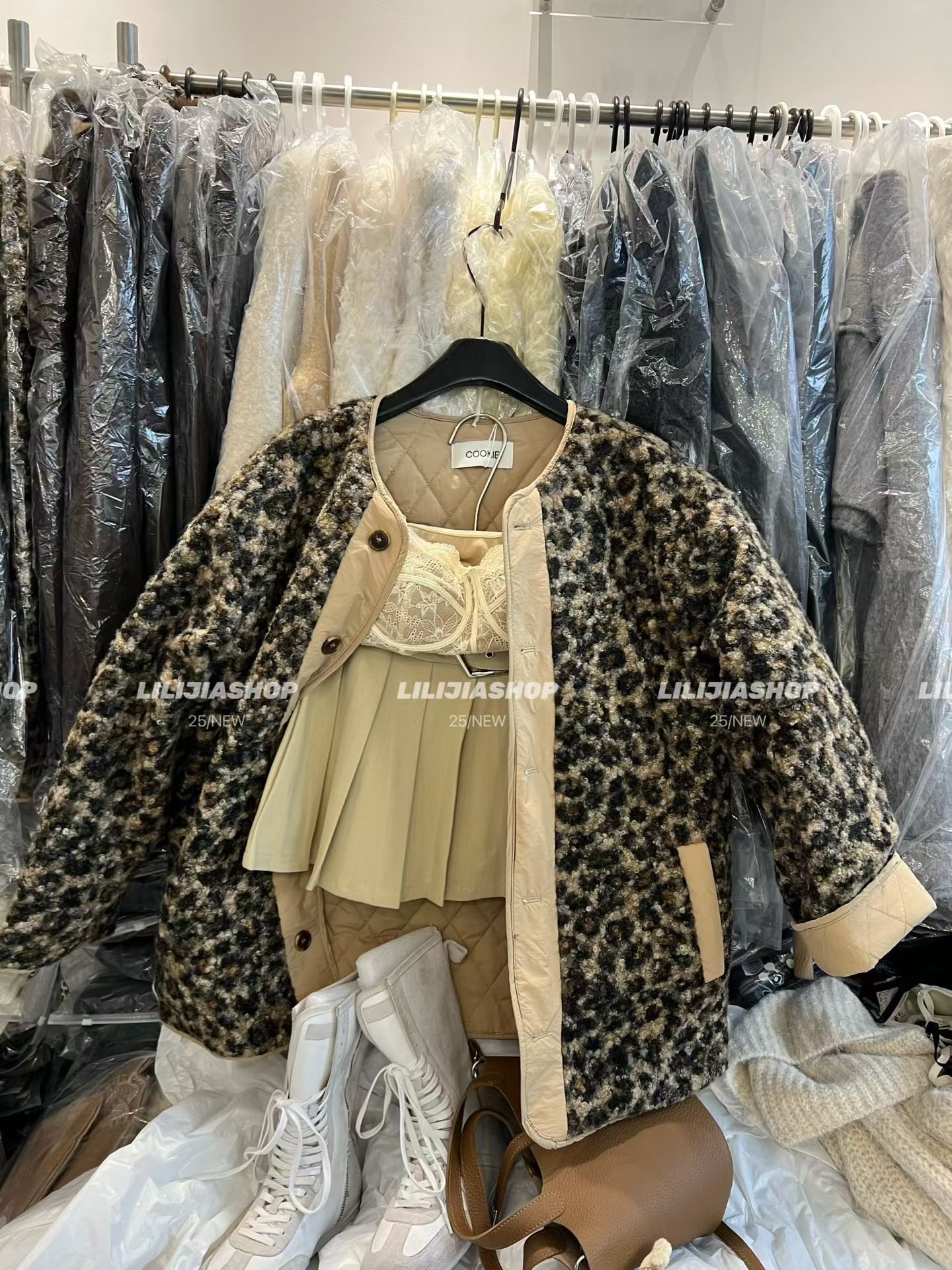 MIDO家 2025秋冬新款韩版时尚百搭宽松百搭拼色圆领豹纹棉服外套,淘宝优惠券,粉丝福利购,淘宝优惠卷