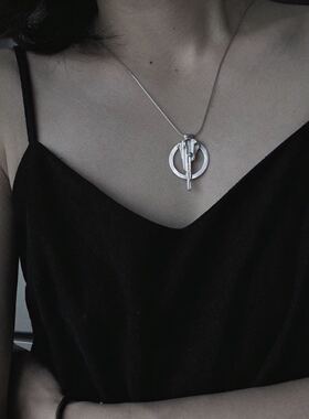 小众圆牌原创设计风暗黑吊坠