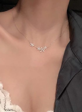 925银小花项链女小众设计款