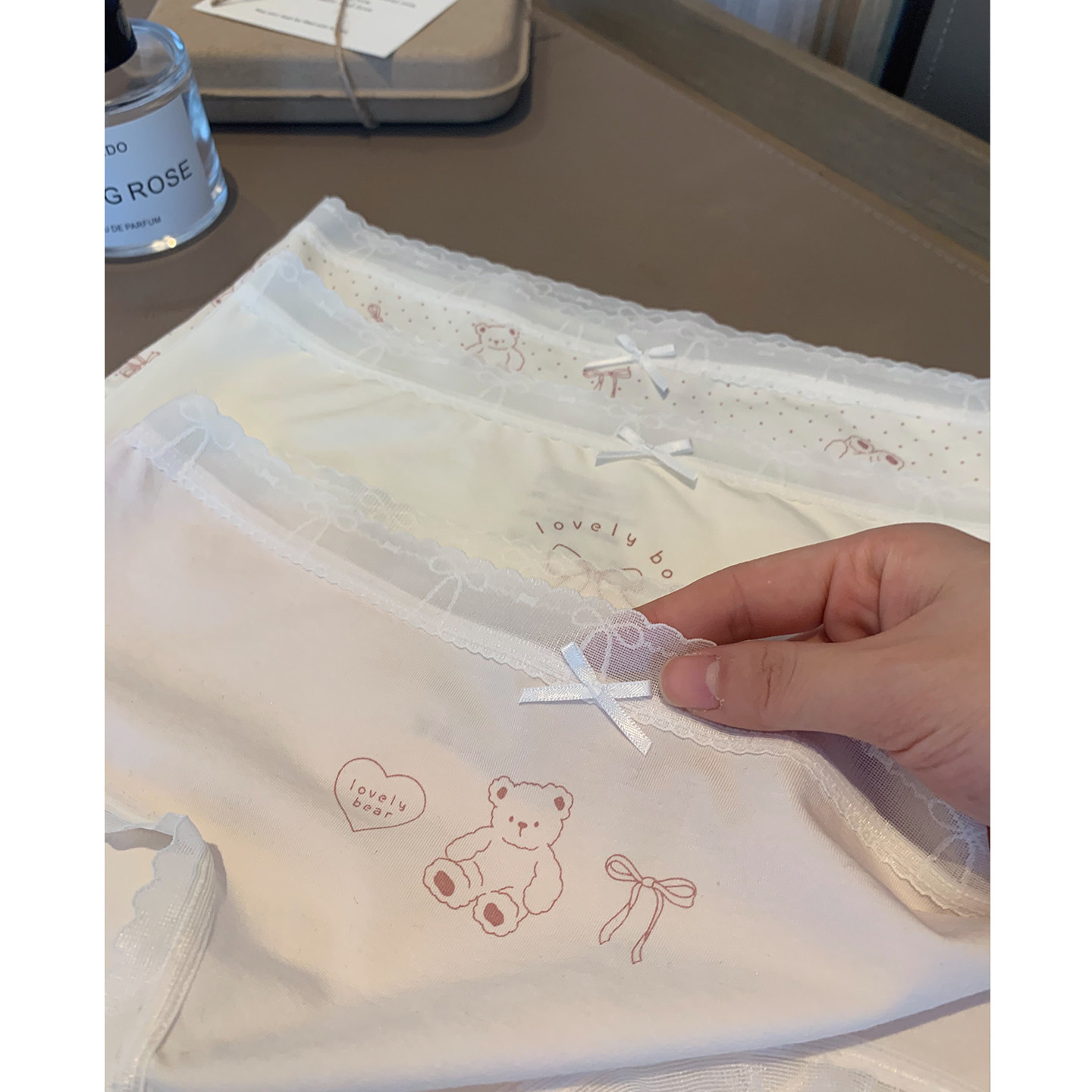 女大童亲肤透气三角内裤2026春季新品少女甜美蕾丝小短裤三条盒装,淘宝优惠券,粉丝福利购,淘宝优惠卷