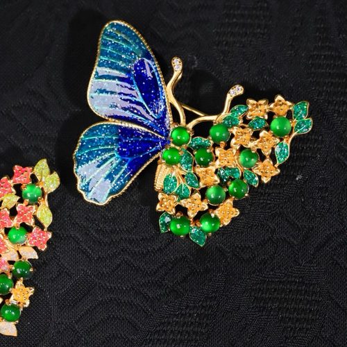 925纯银镀金 珐琅天然A货翡翠蝴蝶胸针女款胸针奢华款 - 图1