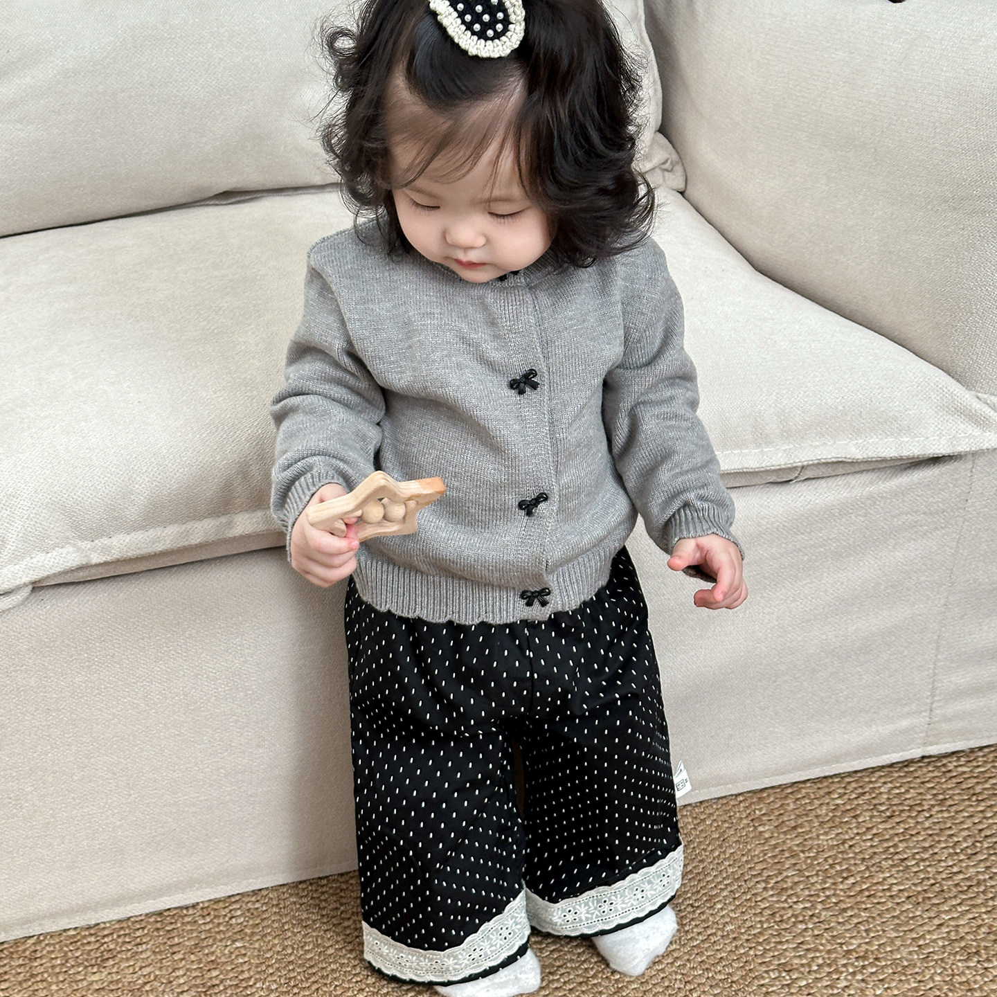 女宝宝春秋季套装婴儿时髦针织外套洋气打底衫花边长裤气质三件套,淘宝优惠券,粉丝福利购,淘宝优惠卷