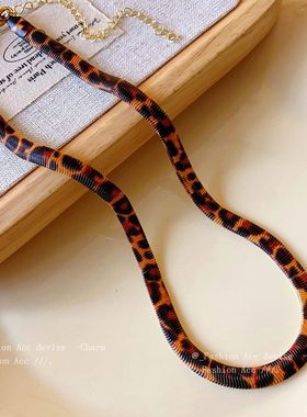 独特豹纹蛇骨链纹路项链欧美高级感个性复古锁骨链时尚辣妹项饰女