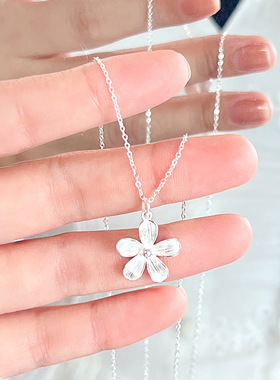 2025新款纯银S999项链花朵锁骨链时尚简约百搭足银吊坠女饰品礼物