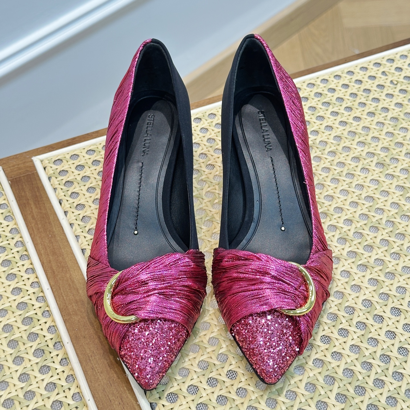 STELLA LUNA尖头浅口猫跟优雅高跟鞋女复古时尚低跟单鞋SLP318068 - 图0