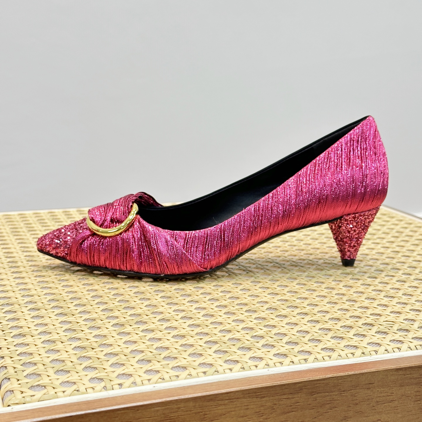 STELLA LUNA尖头浅口猫跟优雅高跟鞋女复古时尚低跟单鞋SLP318068 - 图3