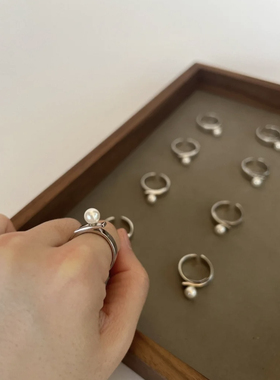 MINI BLOOM 小众纯银托举珍珠贝珠戒指