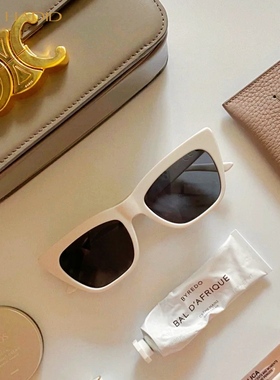 偏光版英国小众白色太阳镜女款