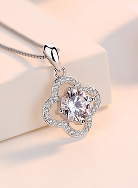 s925纯银四叶草项链女精美微镶吊坠镶钻纯银项坠银饰