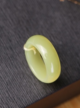 天然正品新疆和田玉戒指女款黄口玉镯子黄玉镯子老料黄口料戒指女