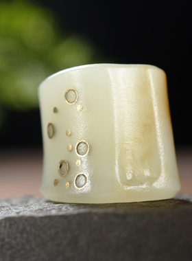 和田玉且末料糖白玉竹节