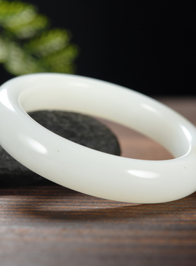 且末料糖白玉手镯