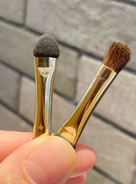 双头眼影刷套装便携式小巧眼影棒收纳刷眼影盒替换刷海绵头二合一