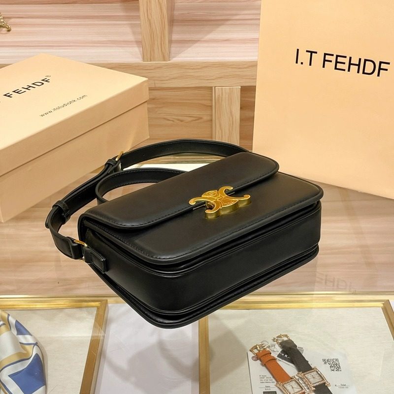 真皮女包小方包凯旋腋下包单肩斜挎包包2025新款复古小包豆腐包,淘宝优惠券,粉丝福利购,淘宝优惠卷