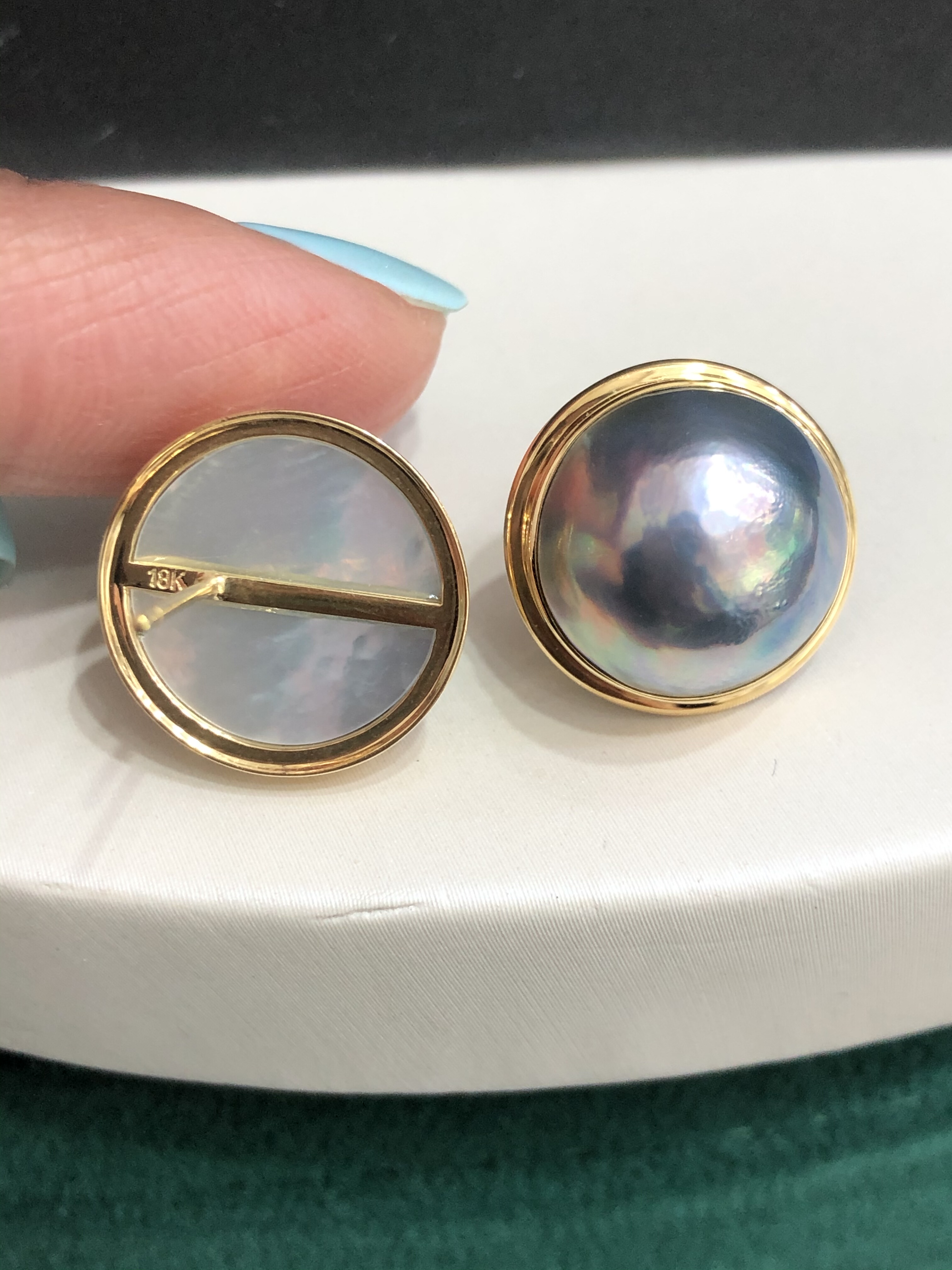 18K厚金镶嵌天然日本海水马背15.8Mm极光炫彩蓝光简约百搭耳钉女,淘宝优惠券,粉丝福利购,淘宝优惠卷