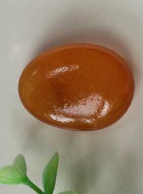 玛瑙原石红润小巧水滴吊坠优惠价