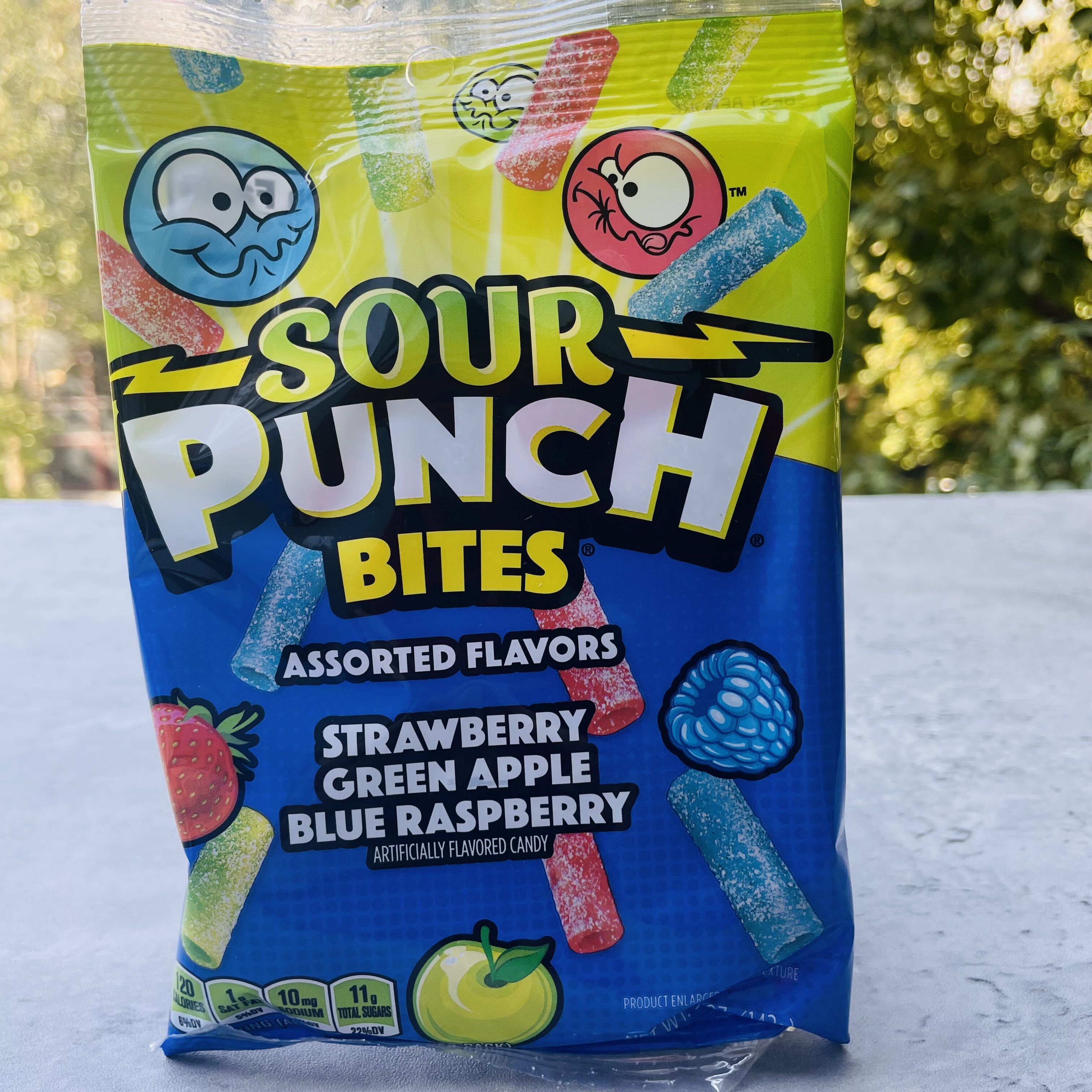 临期美国酸趣水果味软糖Sour Punch Bites Fruit  flavored142g - 图1