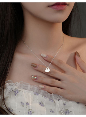 心镂空五角星项链女款轻奢小众高级颈链2024新款爆款锁骨链配饰女