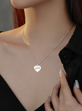 钛钢闪砂心项链女款轻奢高级感毛衣链锁骨链颈链搭配衣服t恤配饰