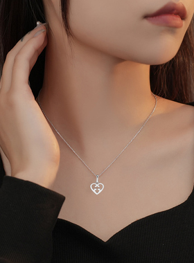 不掉色爱心项链女轻奢锁骨链颈链情人节日2024爆款送女友配饰礼物