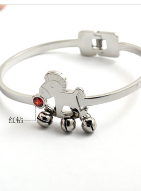 木马铃铛小木马铃铛手镯