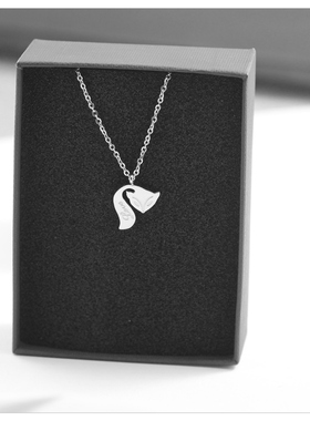 百搭狐仙女狐狸项链女轻奢小众设计高级感吊坠气质不掉色生日礼物