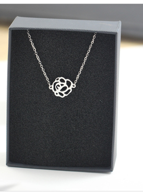 镂空玫瑰花项链女轻奢小众锁骨链高级感气质choker颈链女生日礼物