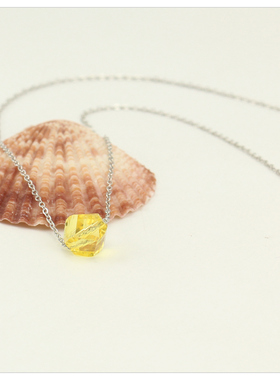 水晶方块项链女简约高级感轻奢配饰小众设计感百搭生日礼物锁骨链