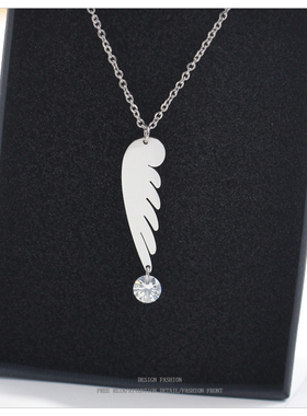 天使翅膀吊钻项链配饰女轻奢小众锁骨链可爱吊坠夏天饰品闺蜜礼物
