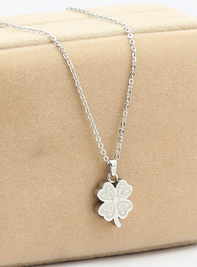 四叶草玫瑰金短款防过敏锁骨链