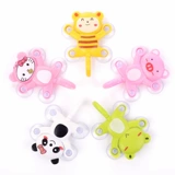 9.9 БЕСПЛАТНАЯ ДОСТАВКА 4 Всасывание Creative Cartoon No Trace Suction Cup Связанная, милый, многоразовый мощный стеклянный крючок для ванной комнаты