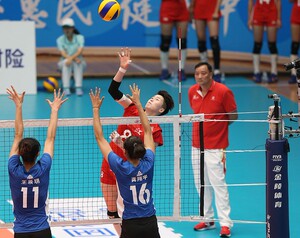 金陵直插式排球柱室内预埋式比赛排球架ZPZ-1固定配预埋件13160