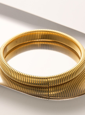 新款欧美线条钛钢手镯女小众设计感钛钢不掉色弹力簧弹性手链