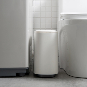 家用客厅厕所夹缝带盖垃圾桶