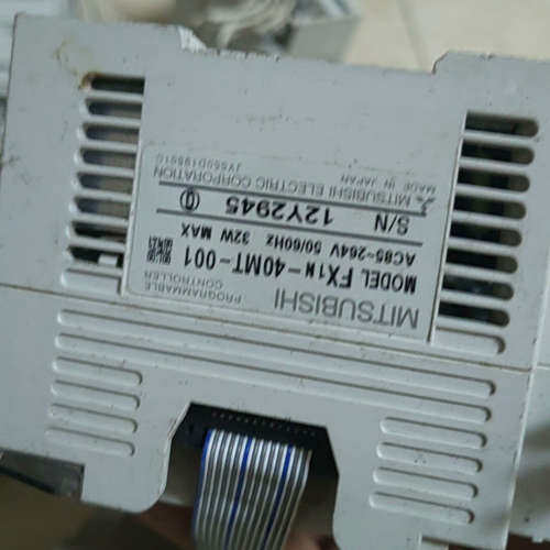 三菱FX1N40TM-001。FX2N4AD-TC。组[议] - 图0