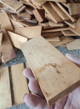 黄金木17X6.5X1CM1片5元