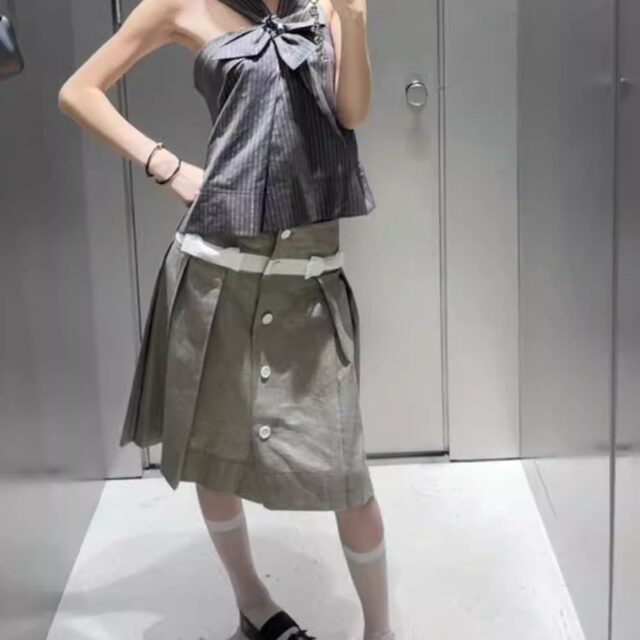 New Premium Vintage Lace Button Pleated Skirt