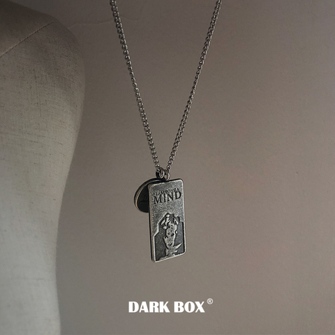 DARK BOX 钢制复古hiphop港风街头毛衣项链封帆FF同款男女字母